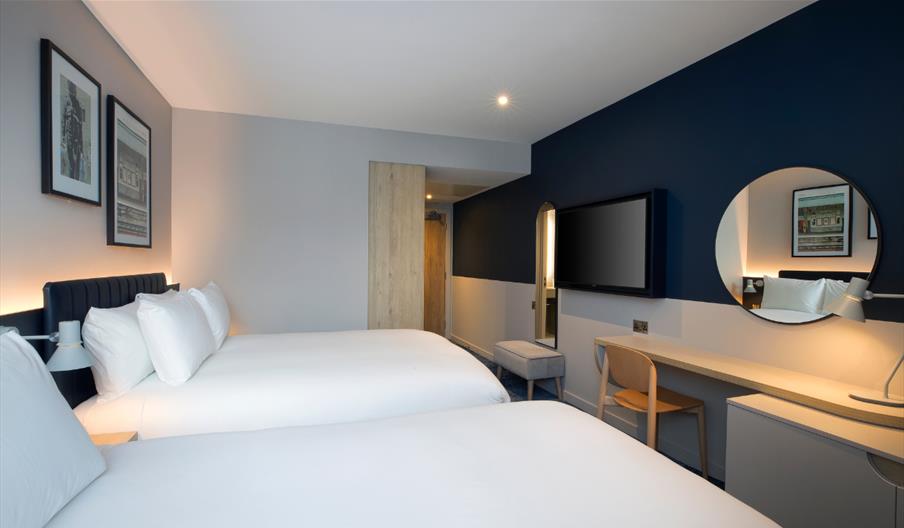 The Leonardo Hotel Twin Room